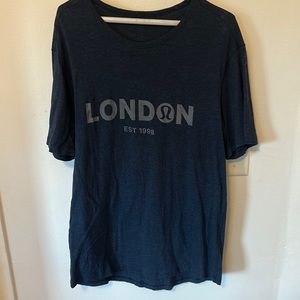 Lululemon London T shirt